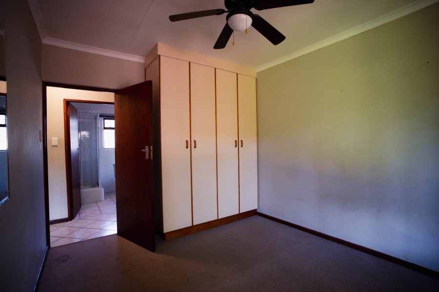 4 Bedroom Property for Sale in Heather Park Western Cape